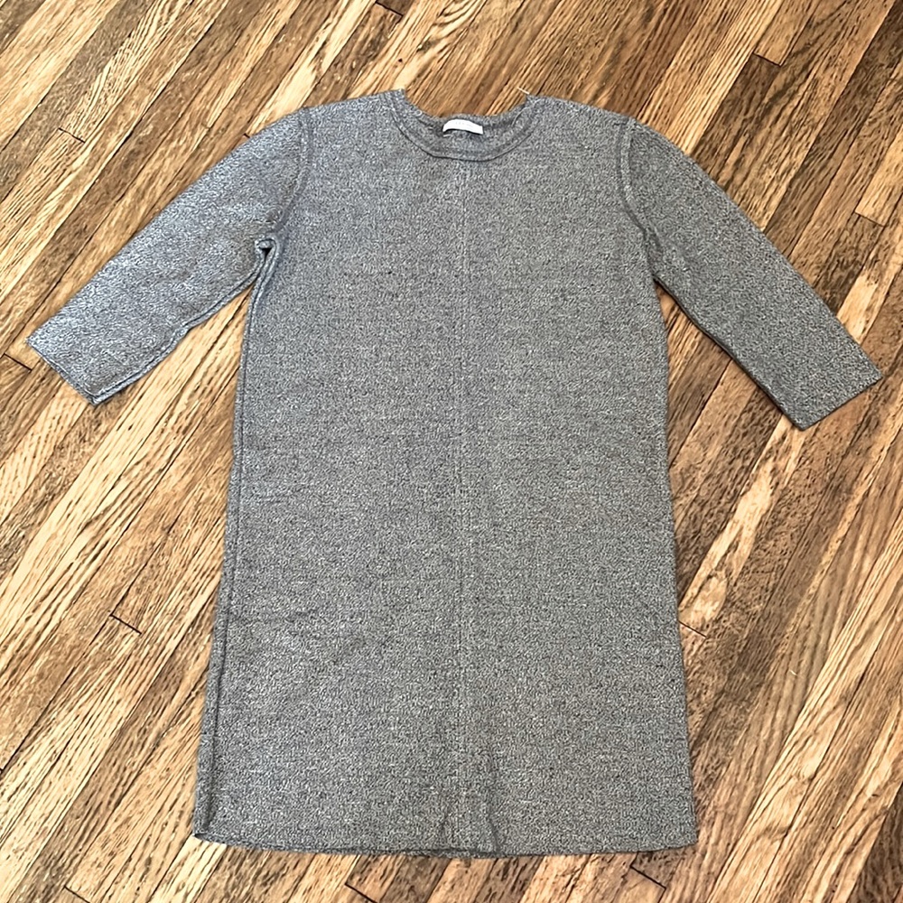 ZARA Raw Edged Knit Dress with 3/4 Sleeve in SZ S.